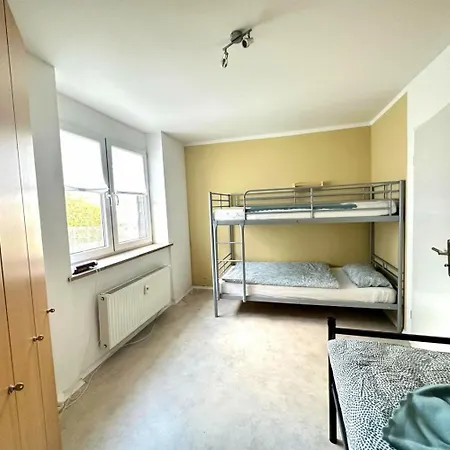 Spacious & Cozy Apartmán *