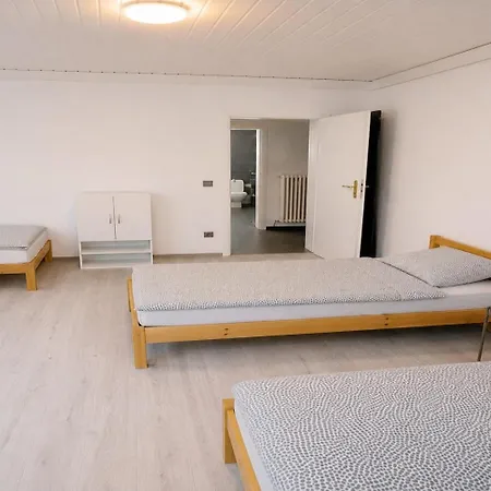 Spacious & Cozy Apartmán